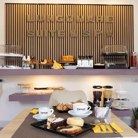 Bed & Breakfast Lungomare & 4*