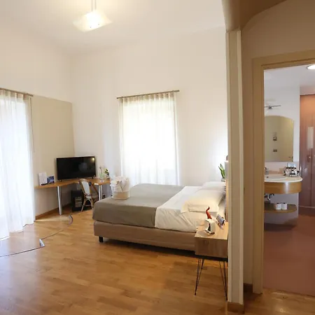 Lungomare & 4* Napels