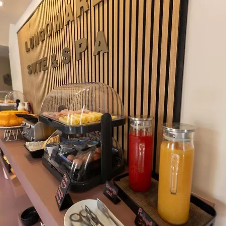 Bed & Breakfast Lungomare & 4*