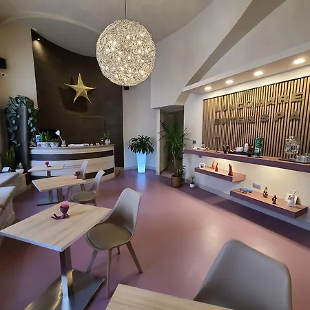 Lungomare & 4* Nápoly